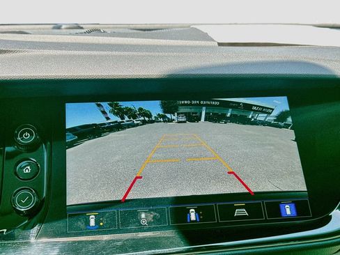 Used 2023 Buick Envision Avenir FWD image 18