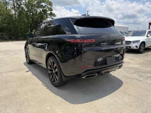 Used 2023 Land Rover Range Rover Sport SE Dynamic AWD/4WD image 19