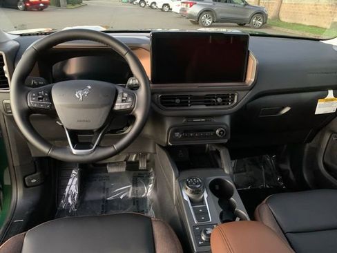 New 2025 Ford Bronco Sport Outer Banks w/ Sasquatch Outer Banks Package image 18