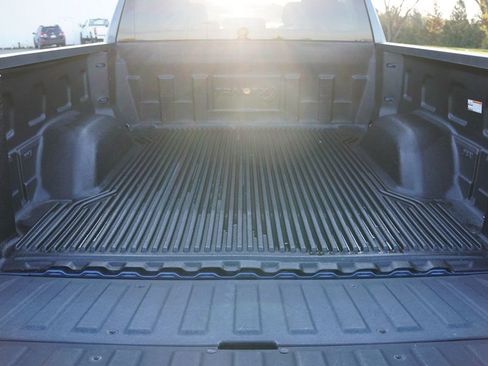 Certified 2024 GMC Sierra 1500 SLT image 19