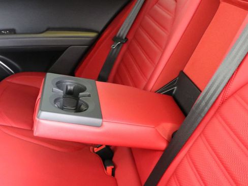 Used 2023 Alfa Romeo Stelvio Sprint AWD/4WD image 35