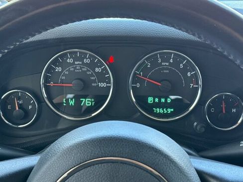 Used 2018 Jeep Wrangler Unlimited Sport S AWD/4WD image 21