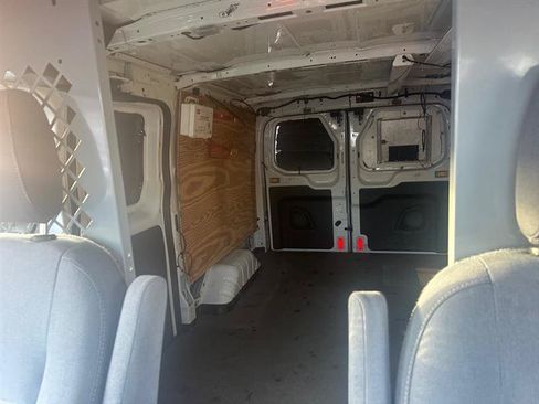 Used 2016 Ford Transit 250 130 Low Roof w/ Exterior Upgrade Package RWD image 12
