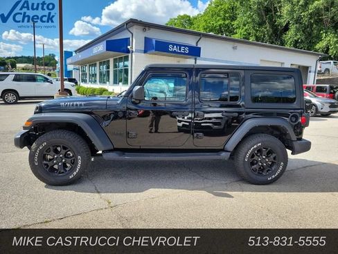 Used 2021 Jeep Wrangler Unlimited Sport AWD/4WD image 2
