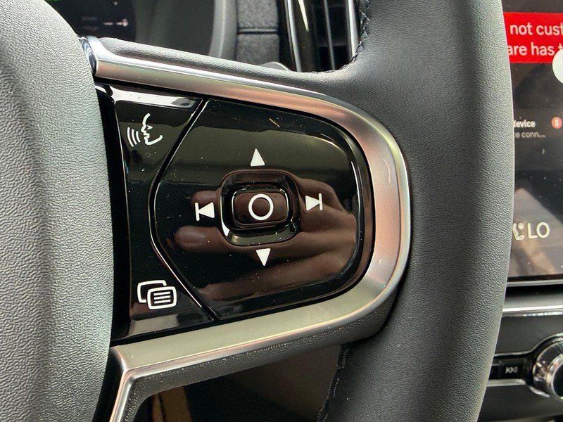 New 2026 Volvo XC90 T8 Ultra w/ Protection Package Premier AWD/4WD image 15