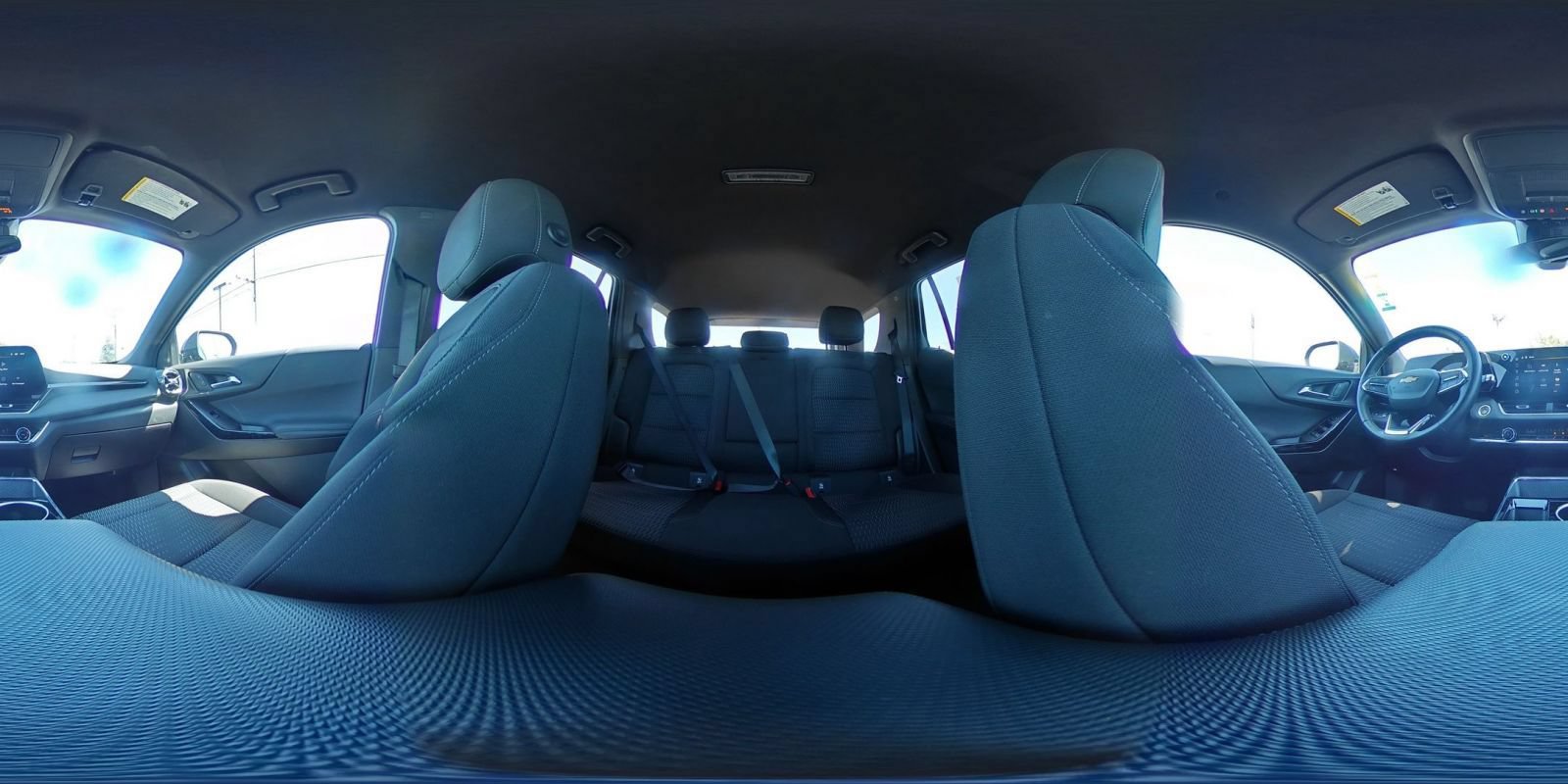Used 2025 Chevrolet Equinox LT FWD image 42