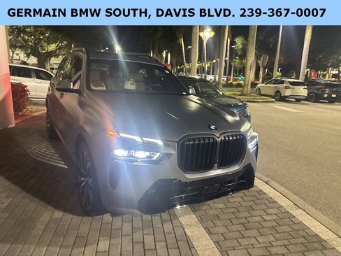 Certified 2023 BMW X7 xDrive40i w/ Executive Package image 8