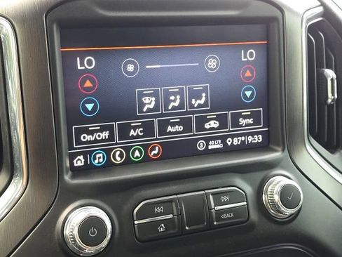 Used 2020 GMC Sierra 3500 AT4 w/ AT4 Premium Package AWD/4WD image 33