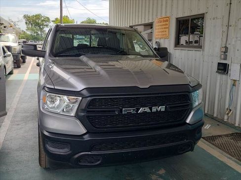 Used 2019 RAM 1500 Tradesman RWD image 3