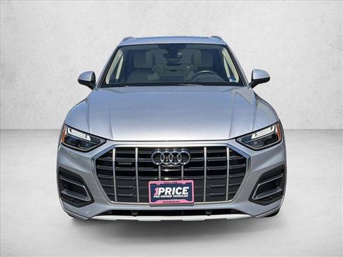 Used 2023 Audi Q5 2.0T Premium Plus w/ Premium Plus Package AWD/4WD image 2