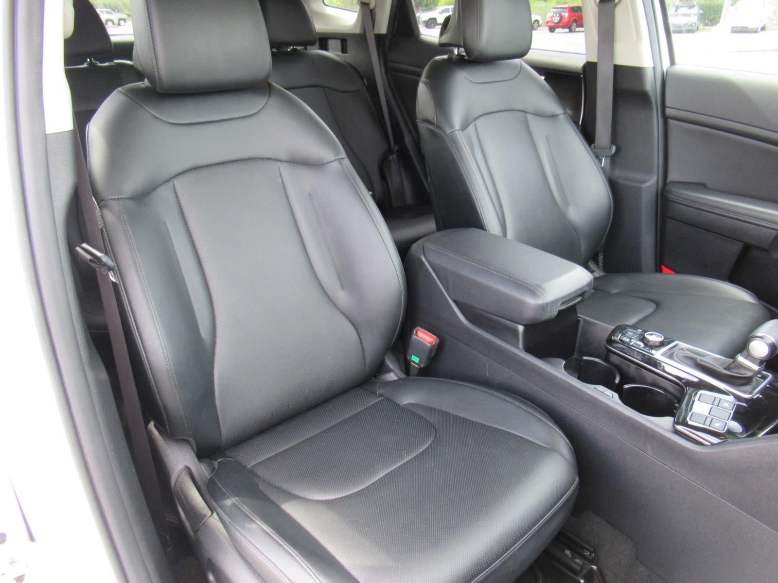 Used 2024 Kia Sportage EX FWD image 9