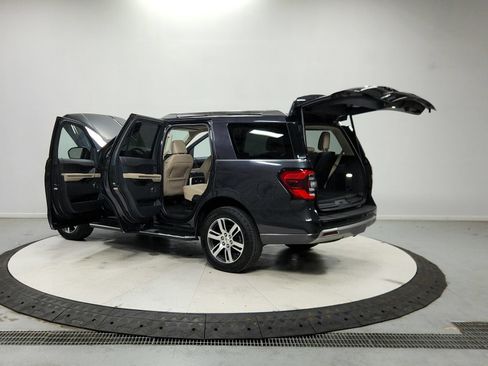 Used 2022 Ford Expedition Limited RWD image 14