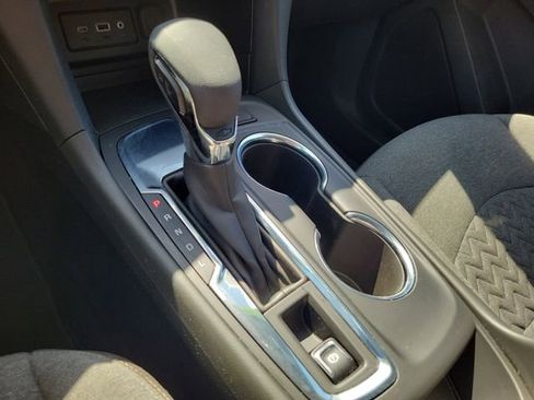 Certified 2023 Chevrolet Equinox LT image 29