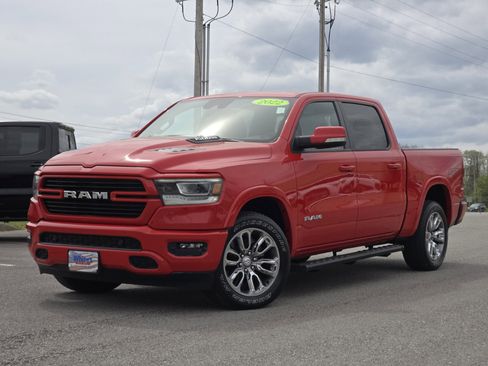 Used 2022 RAM 1500 Laramie w/ G/T Package AWD/4WD image 2