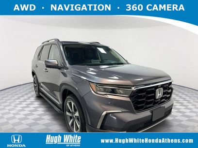 Used 2025 Honda Pilot Elite