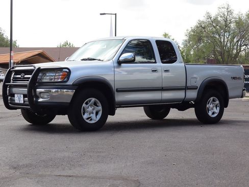 Used 2000 Toyota Tundra SR5 AWD/4WD image 11