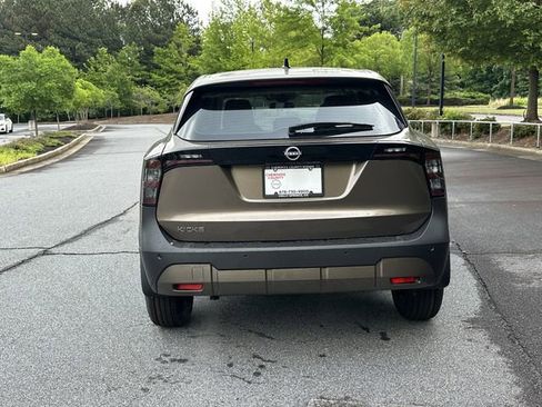 New 2026 Nissan Kicks S FWD image 7
