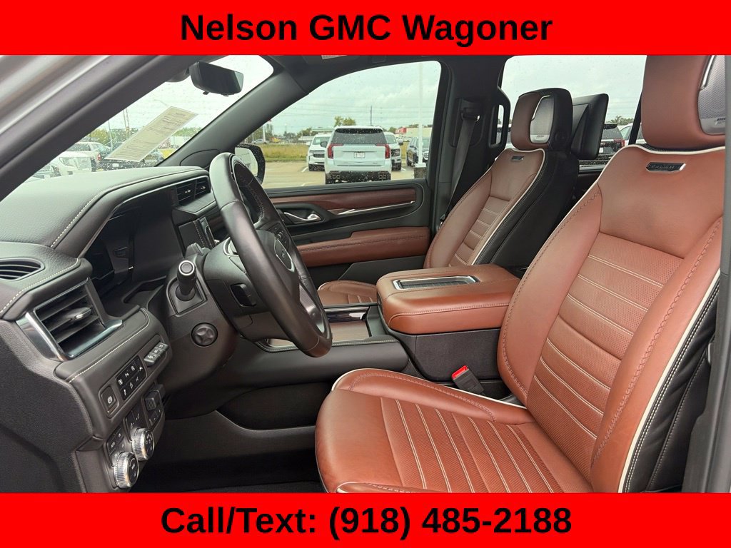 Used 2023 GMC Yukon Denali Ultimate AWD/4WD image 16