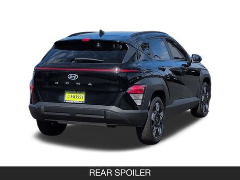 Used 2025 Hyundai Kona SEL image 8