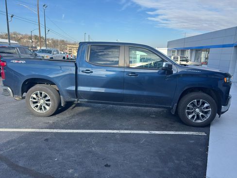 Used 2019 Chevrolet Silverado 1500 LT w/ All-Star Edition image 6