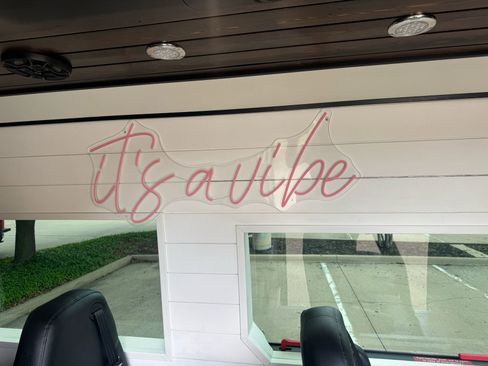 Used 2019 Mercedes-Benz Sprinter 2500 image 20