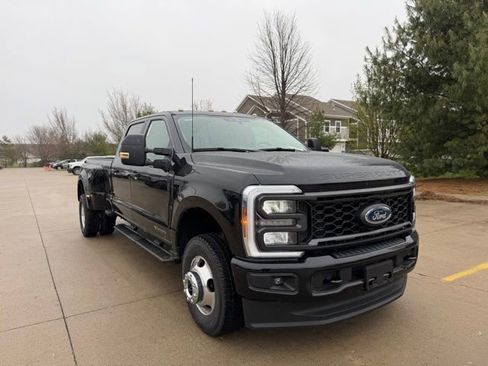 New 2026 Ford F350 XL image 2