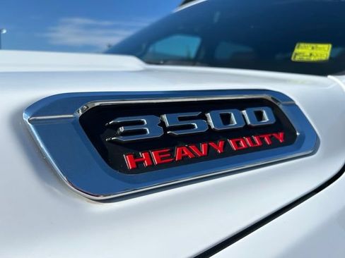 Used 2021 RAM 3500 Big Horn w/ Level 1 Equipment Group AWD/4WD image 10