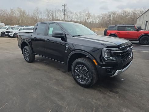 New 2026 Ford Ranger XLT w/ FX4 Off-Road Package AWD/4WD image 4