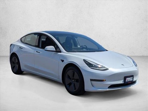 Used 2022 Tesla Model 3 RWD image 3