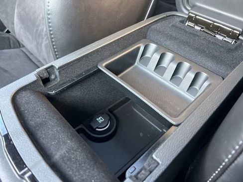 Used 2023 Dodge Charger R/T w/ Plus Group image 19