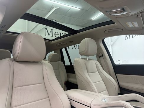 New 2026 Mercedes-Benz GLS 450 GLS 450 image 31