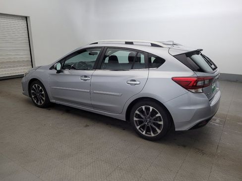 Used 2021 Subaru Impreza 2.0i Limited image 3