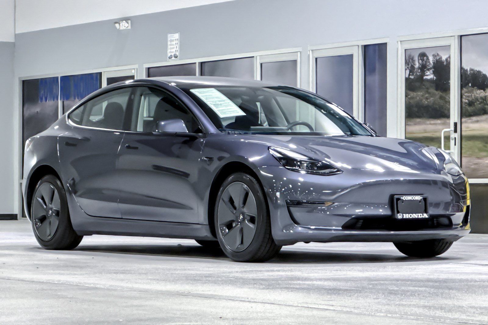 Used 2023 Tesla Model 3 Standard Range RWD image 7