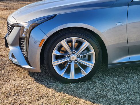 Certified 2025 Cadillac CT5 Premium Luxury image 9