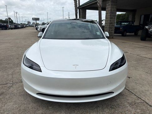 Used 2024 Tesla Model 3 RWD image 8