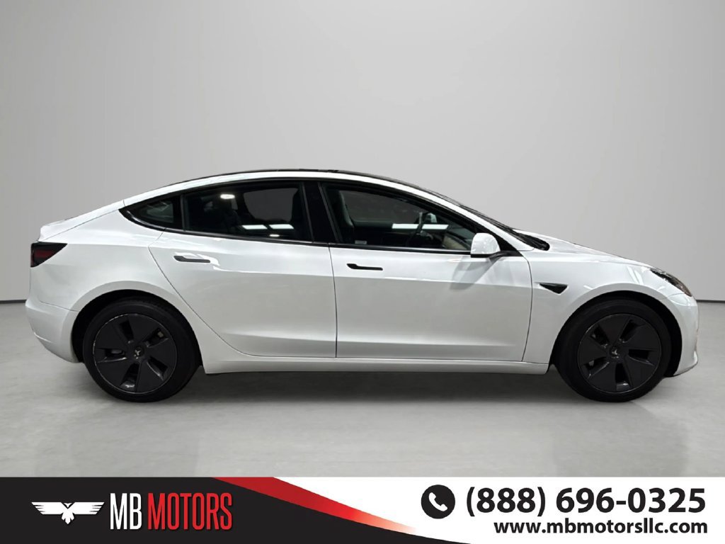 Used 2023 Tesla Model 3 Standard Range RWD image 5