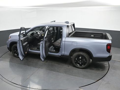 Used 2026 Honda Ridgeline Black Edition image 48