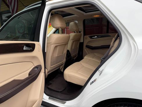 Used 2017 Mercedes-Benz GLE 350 4MATIC image 13