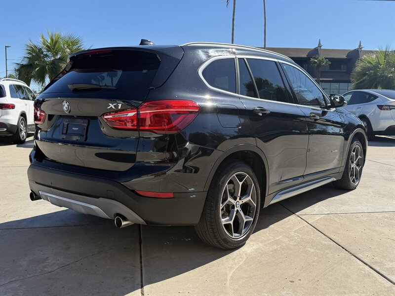 Used 2018 BMW X1 xDrive28i AWD/4WD image 4