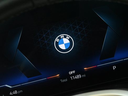 Used 2025 BMW 430i Coupe w/ M Sport Package RWD image 33