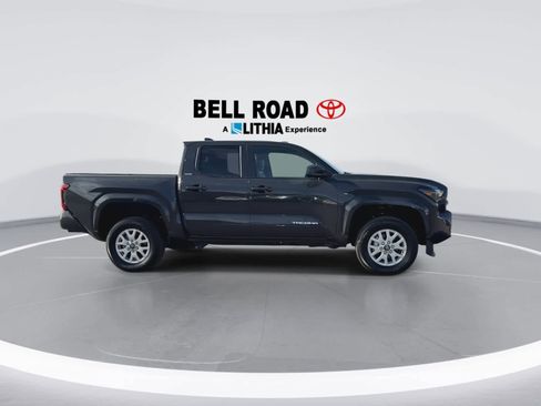 Certified 2025 Toyota Tacoma SR5 image 9