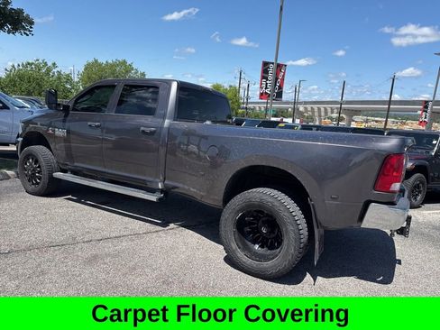 Used 2018 RAM 3500 Tradesman w/ Chrome Appearance Group AWD/4WD image 19