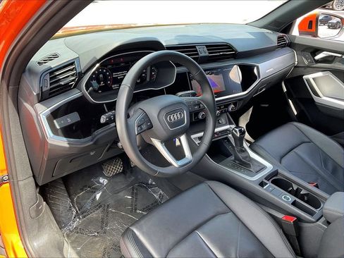 Used 2025 Audi Q3 2.0T Premium AWD/4WD image 8