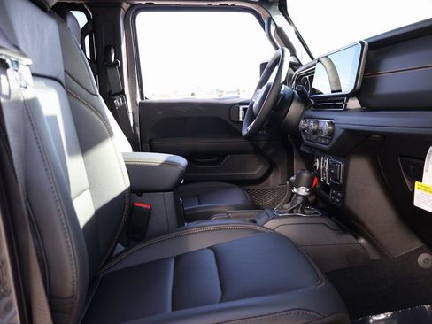 New 2026 Jeep Wrangler Sahara image 9