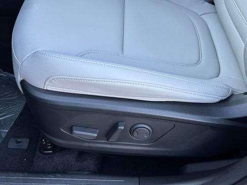 New 2026 Hyundai Santa Cruz SEL FWD image 13