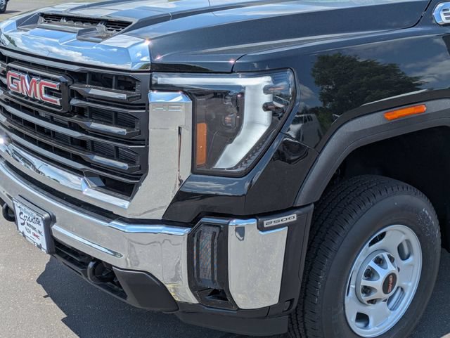 New 2026 GMC Sierra 2500 Pro w/ Convenience Package AWD/4WD image 9
