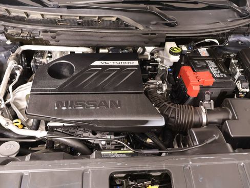 Used 2023 Nissan Rogue SV image 18