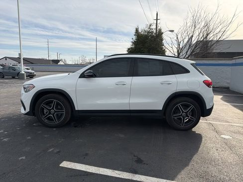 Used 2022 Mercedes-Benz GLA 250 4MATIC image 2