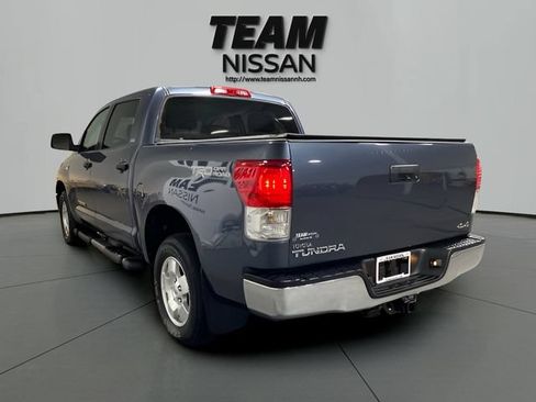 Used 2010 Toyota Tundra 4x4 CrewMax image 4