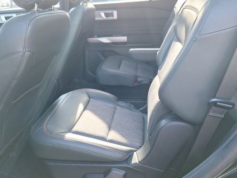 Used 2022 Ford Explorer Timberline w/ Timberline Technology Package image 13